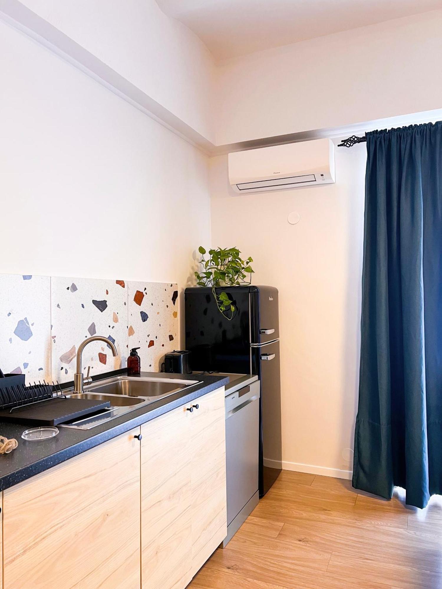 Aumetz Square Apartment Idrija Exterior photo